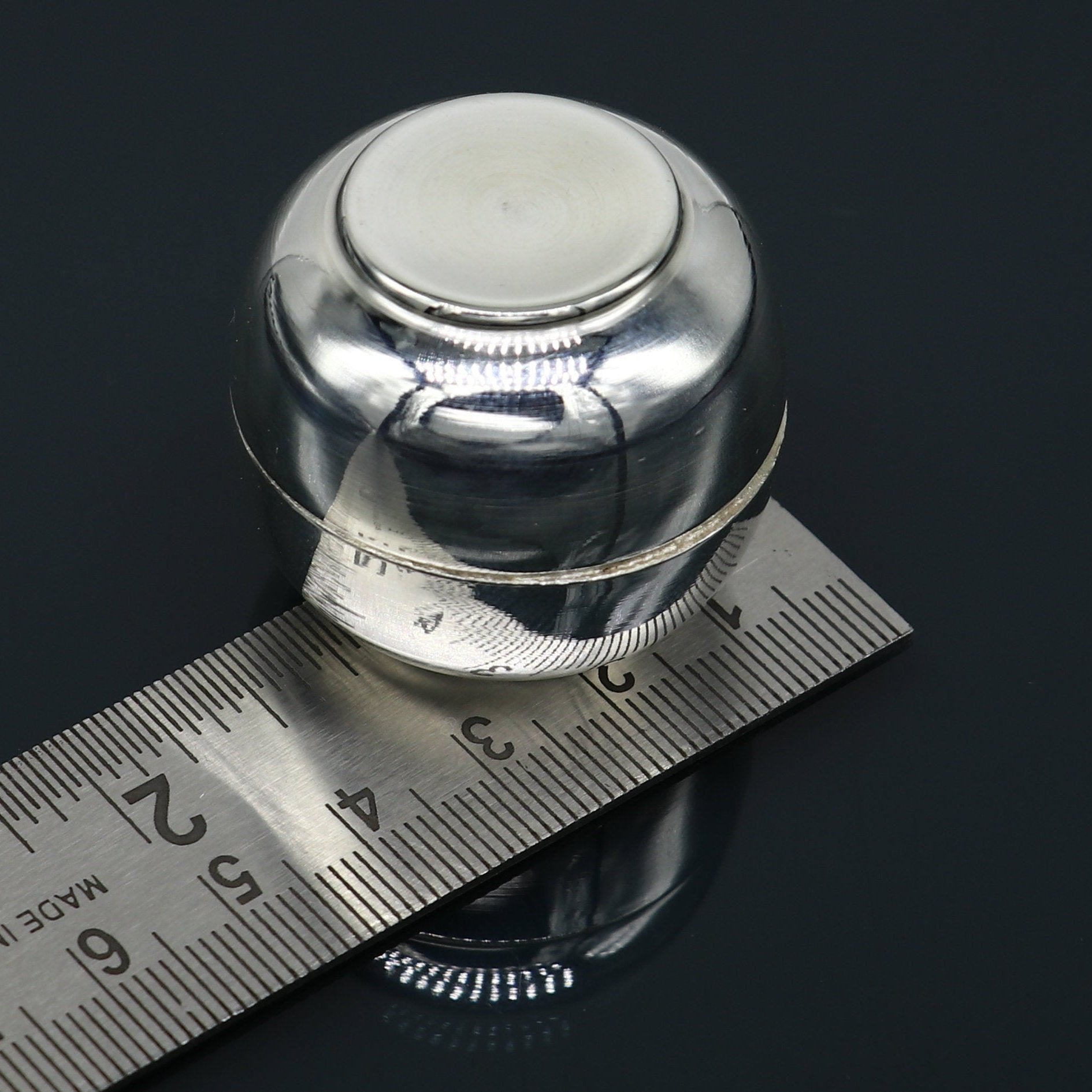 999 fine silver handmade gorgeous small Prasadam bowl or box, trinket box, container box, brides Sindur box, solid silver article sv186 - TRIBAL ORNAMENTS