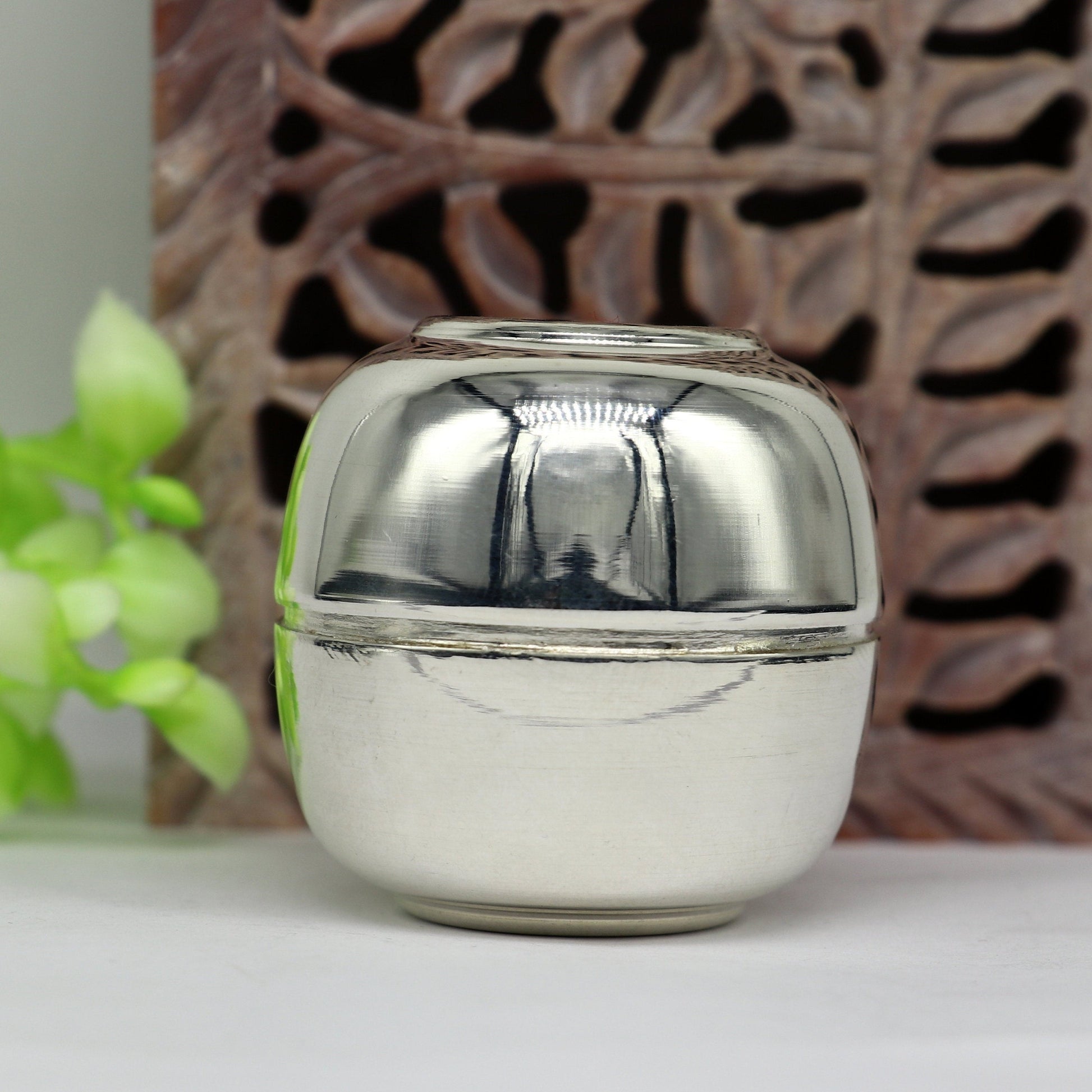 999 fine silver handmade gorgeous small Prasadam bowl or box, trinket box, container box, brides Sindur box, solid silver article sv187 - TRIBAL ORNAMENTS
