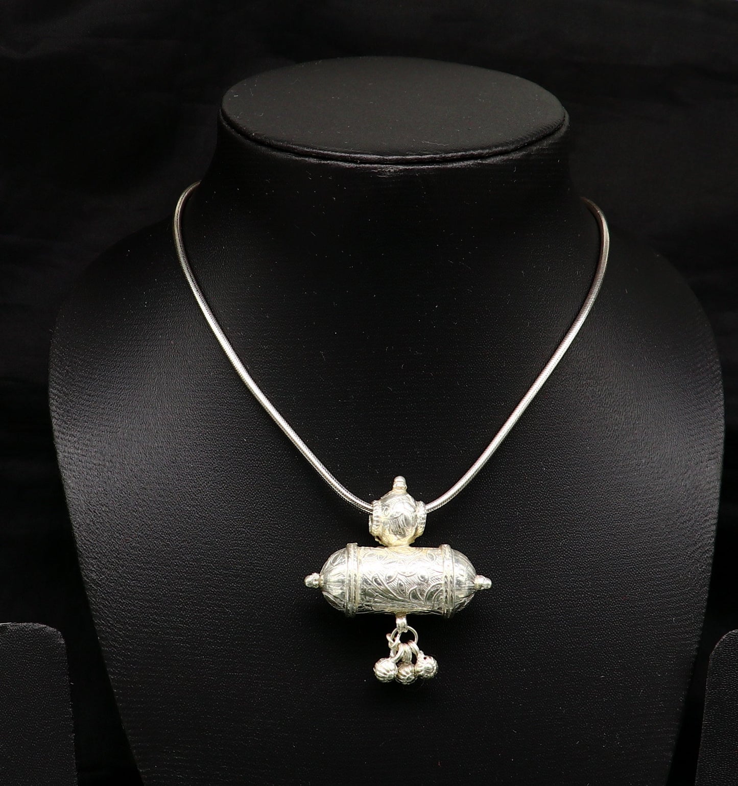 Vintage design antique handmade sterling silver gorgeous amulet pendant locket fabulous customized brides collection pendant ssp642 - TRIBAL ORNAMENTS
