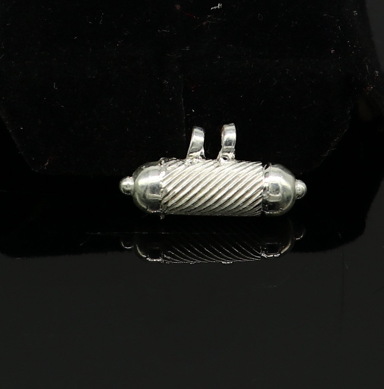 Solid sterling silver handmade gorgeous round shape vintage amulet box pendant, mantra box, silver tabiz , kavacham tribal jewelry ssp684 - TRIBAL ORNAMENTS
