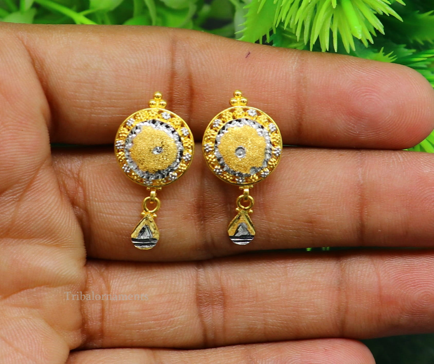 22Kt yellow gold handmade Stylish designer fancy earring, gorgeous brides gift daily use best gifting stud earring, charm jewelry ear129 - TRIBAL ORNAMENTS