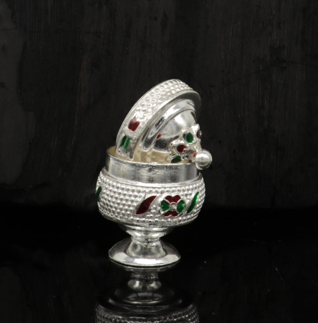 Exclusive gifting trinket box, sindur kumkum box, brides eye kajal box, 925 sterling silver handmade gifting article silver jewelry stb118 - TRIBAL ORNAMENTS