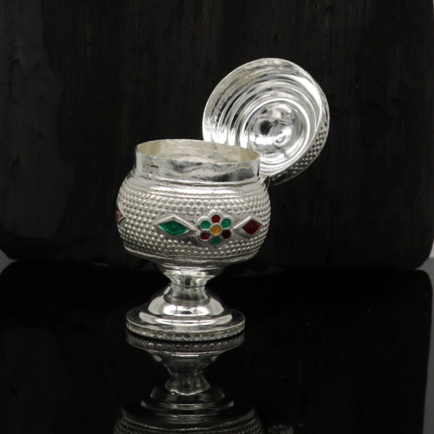 Exclusive gifting trinket box, sindur kumkum box, brides eye kajal box, 925 sterling silver handmade gifting article silver jewelry stb123 - TRIBAL ORNAMENTS
