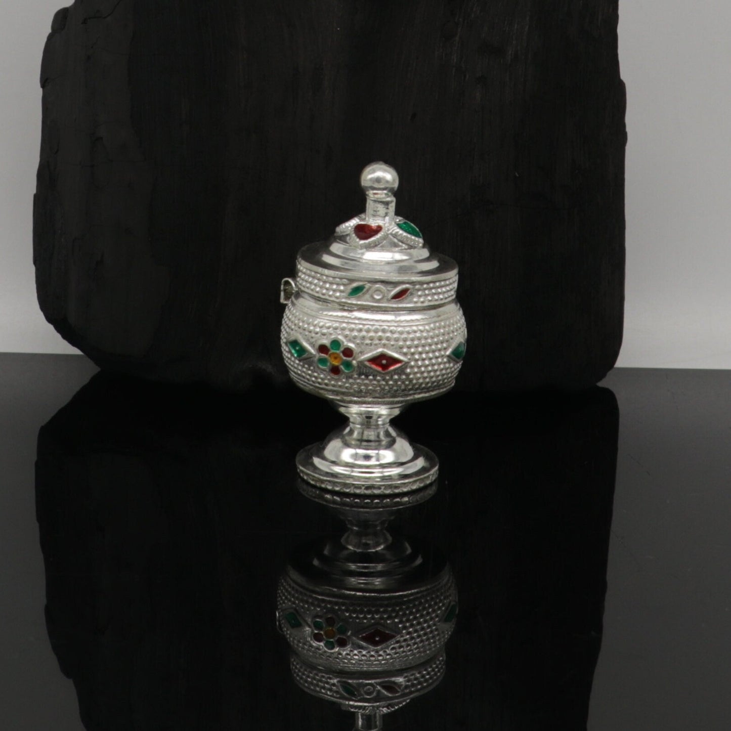 Exclusive gifting trinket box, sindur kumkum box, brides eye kajal box, 925 sterling silver handmade gifting article silver jewelry stb123 - TRIBAL ORNAMENTS