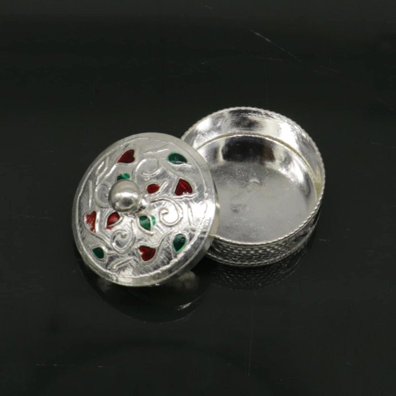 Exclusive circle shape trinket box, sindur/kumkum box, brides Eye kajal box, 925 sterling silver handmade article silver jewelry stb114 - TRIBAL ORNAMENTS