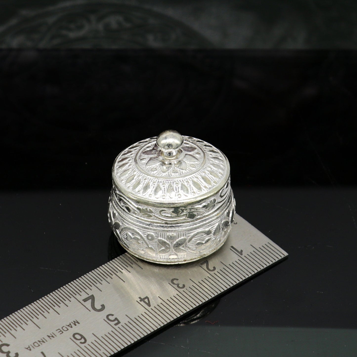 925 sterling silver unique antique design handmade brides eyes kajal box, surma box, kumkum sindur box, small trinket box article stb111 - TRIBAL ORNAMENTS
