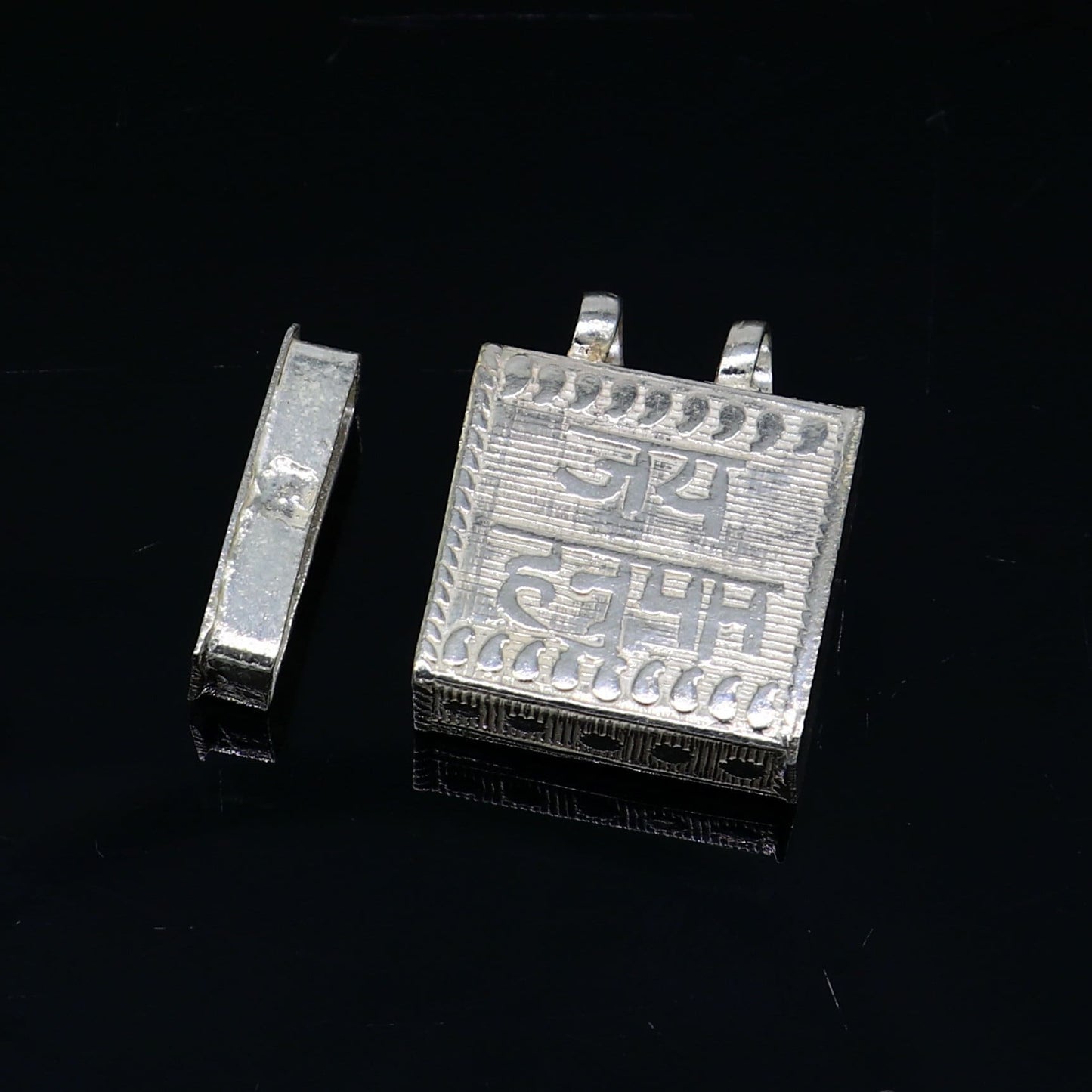 925 sterling silver handmade gorgeous Square shape handmade lord hanuman box amulet pendant, mantra box, silver tabiz for protection ssp662 - TRIBAL ORNAMENTS