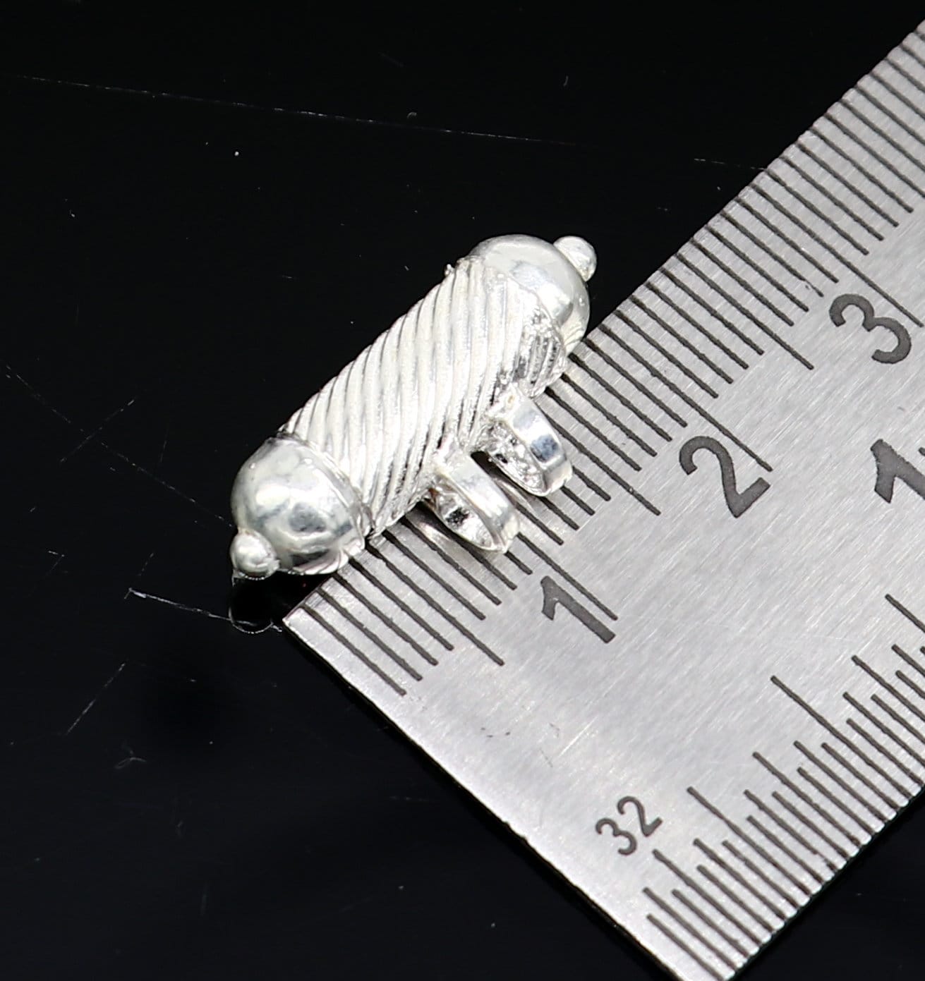 Solid sterling silver handmade gorgeous round shape vintage amulet box pendant, mantra box, silver tabiz , kavacham tribal jewelry ssp684 - TRIBAL ORNAMENTS