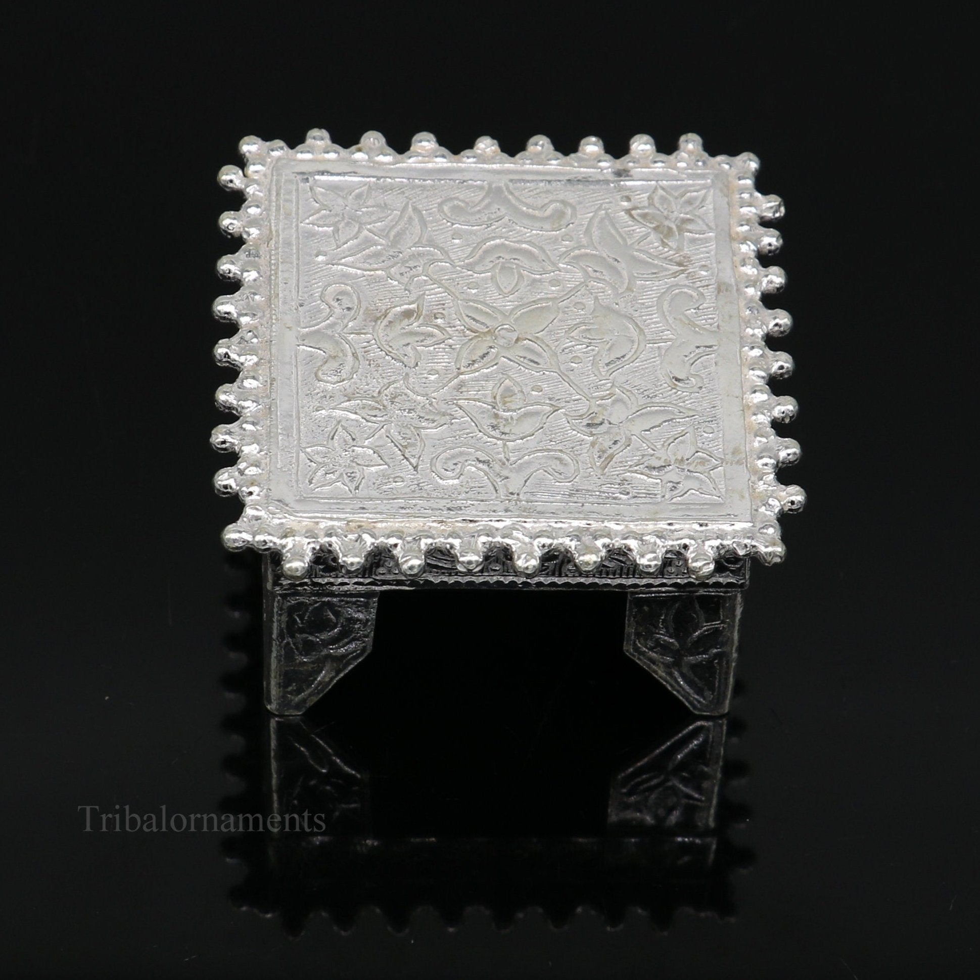 1.5" Vintage design Sterling silver handmade customize small square shape table/bazot/chouki, excellent home puja utensils temple art su431 - TRIBAL ORNAMENTS