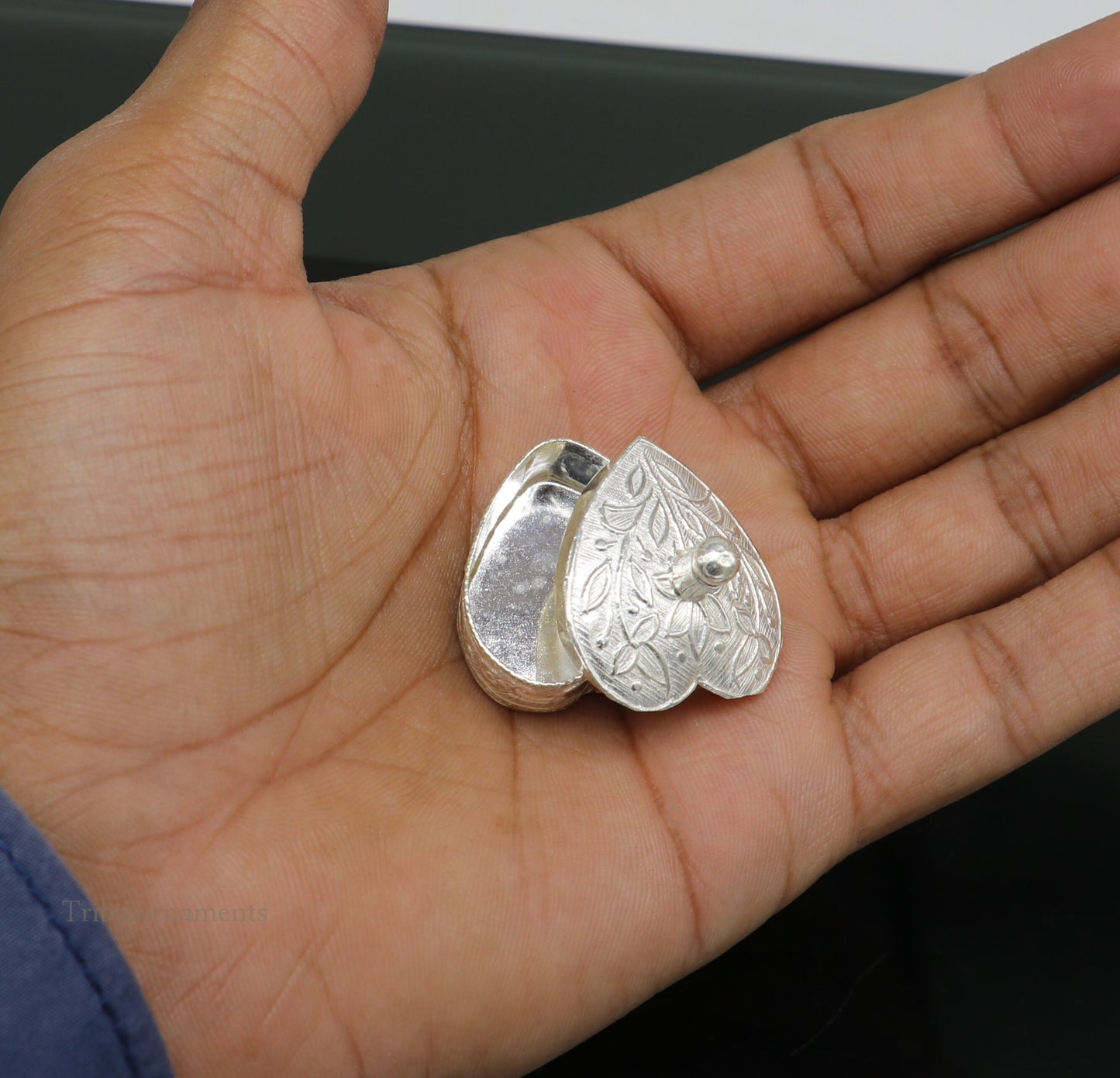 925 sterling silver trinket box, kajal box/casket box bridal heart shape Sindur box collection, container box, eyeliner box gifting stb182 - TRIBAL ORNAMENTS