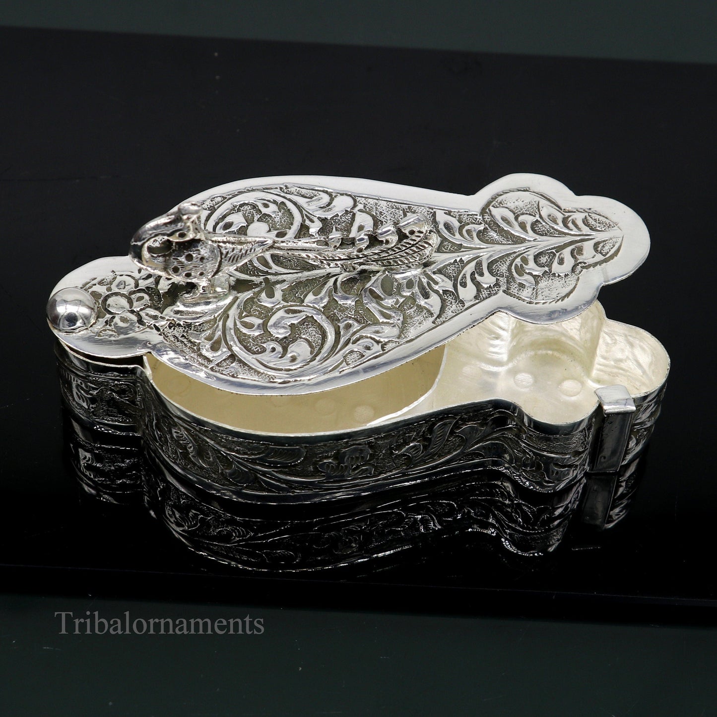 925 sterling silver handmade unique peacock design luxury trinket box, brides gift, casket box, silver article, silver utensils stb231 - TRIBAL ORNAMENTS
