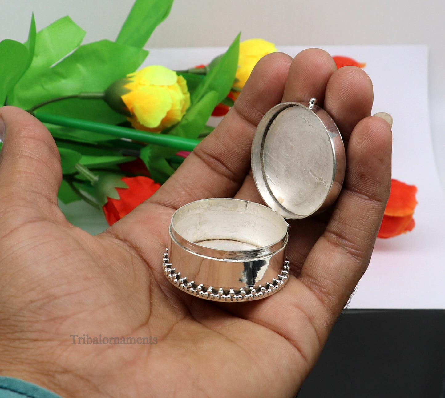 925 sterling silver Stunning Rava work design turquoise stone trinket box, Sindoor box, brides gift collection silver stunning box stb222 - TRIBAL ORNAMENTS