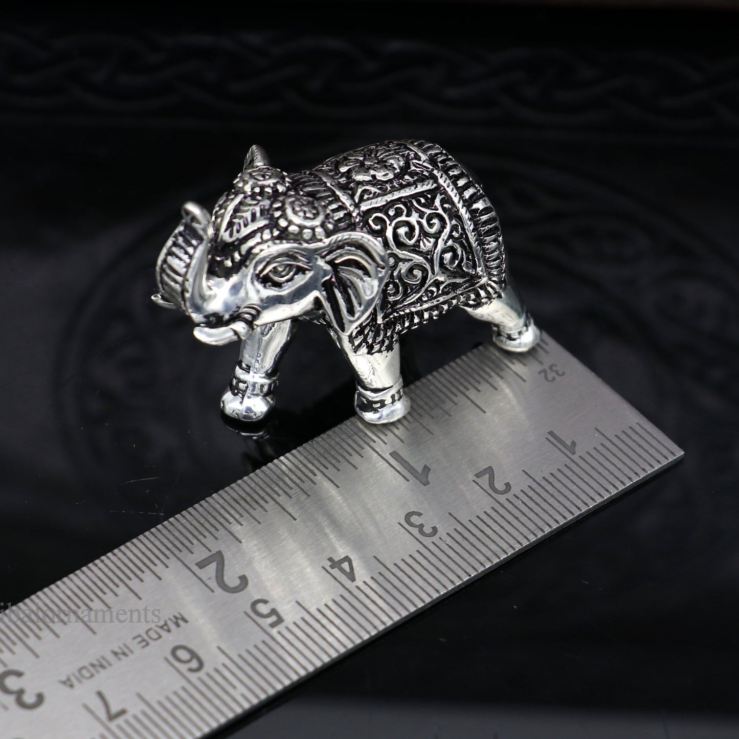 Pure 925 Sterling silver kandrai work nakshi design customized Elephant statue, puja article figurine, home décor puja articles su489 - TRIBAL ORNAMENTS