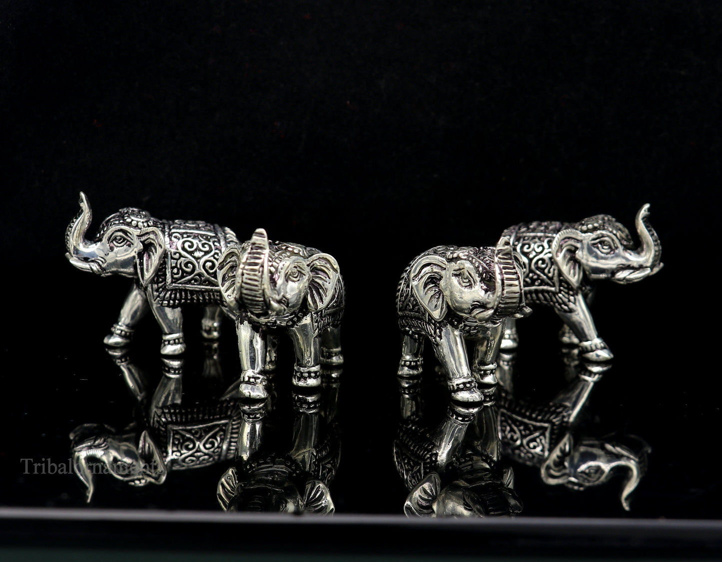 Pure 925 Sterling silver kandrai work nakshi design customized Elephant statue, puja article figurine, home décor puja articles su489 - TRIBAL ORNAMENTS