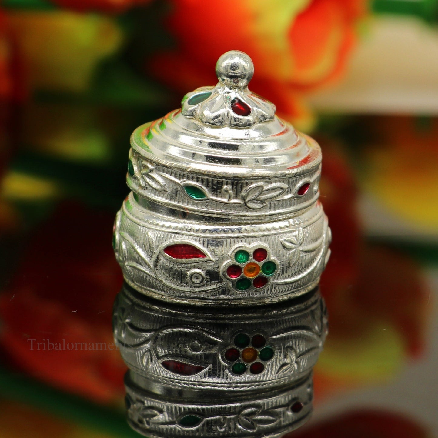 Solid sterling silver unique antique design handmade brides eyes kajal box, surma box, kumkum sindur box, small trinket box article stb238 - TRIBAL ORNAMENTS
