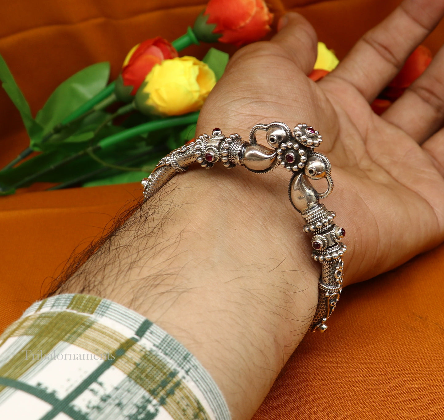 925 sterling silver customized indian vintage style bangle bracelet kada with unique locking system, best girl's belly dance jewelry nssk479 - TRIBAL ORNAMENTS
