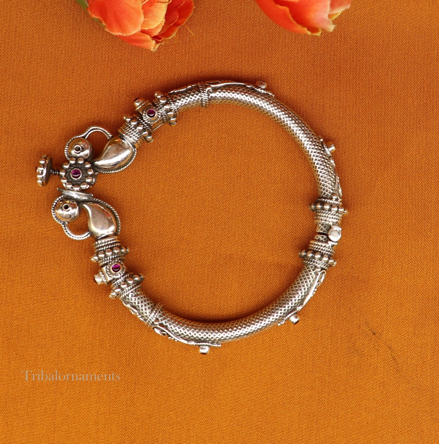 925 sterling silver customized indian vintage style bangle bracelet kada with unique locking system, best girl's belly dance jewelry nssk479 - TRIBAL ORNAMENTS