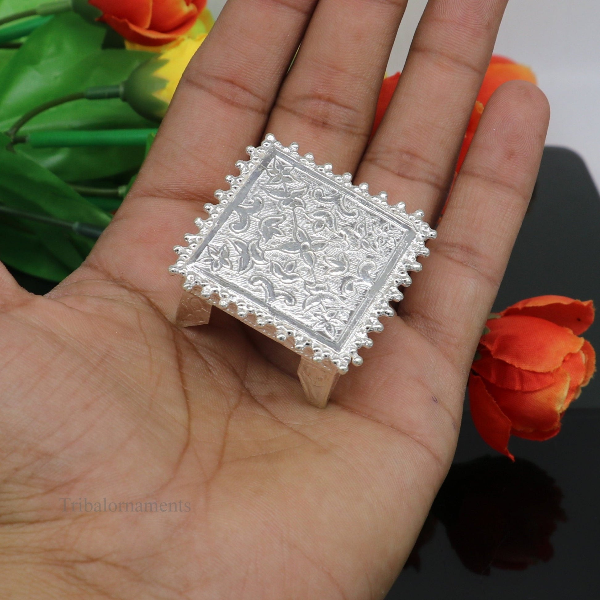1.5" Vintage design Sterling silver handmade customize small square shape table/bazot/chouki, excellent home puja utensils temple art su431 - TRIBAL ORNAMENTS