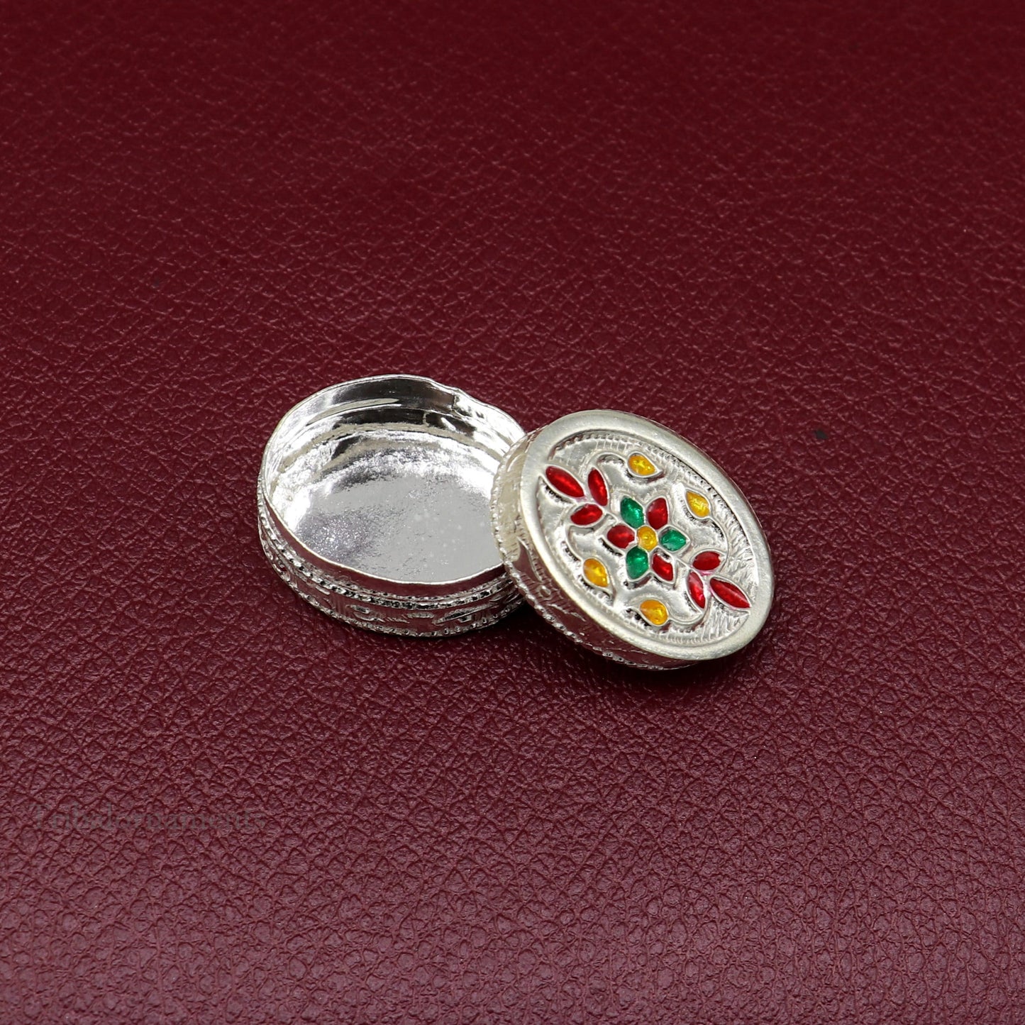 925 sterling silver trinket box, kajal box/casket box bridal oval shape box collection, container box, eyeliner box gifting art stb167 - TRIBAL ORNAMENTS