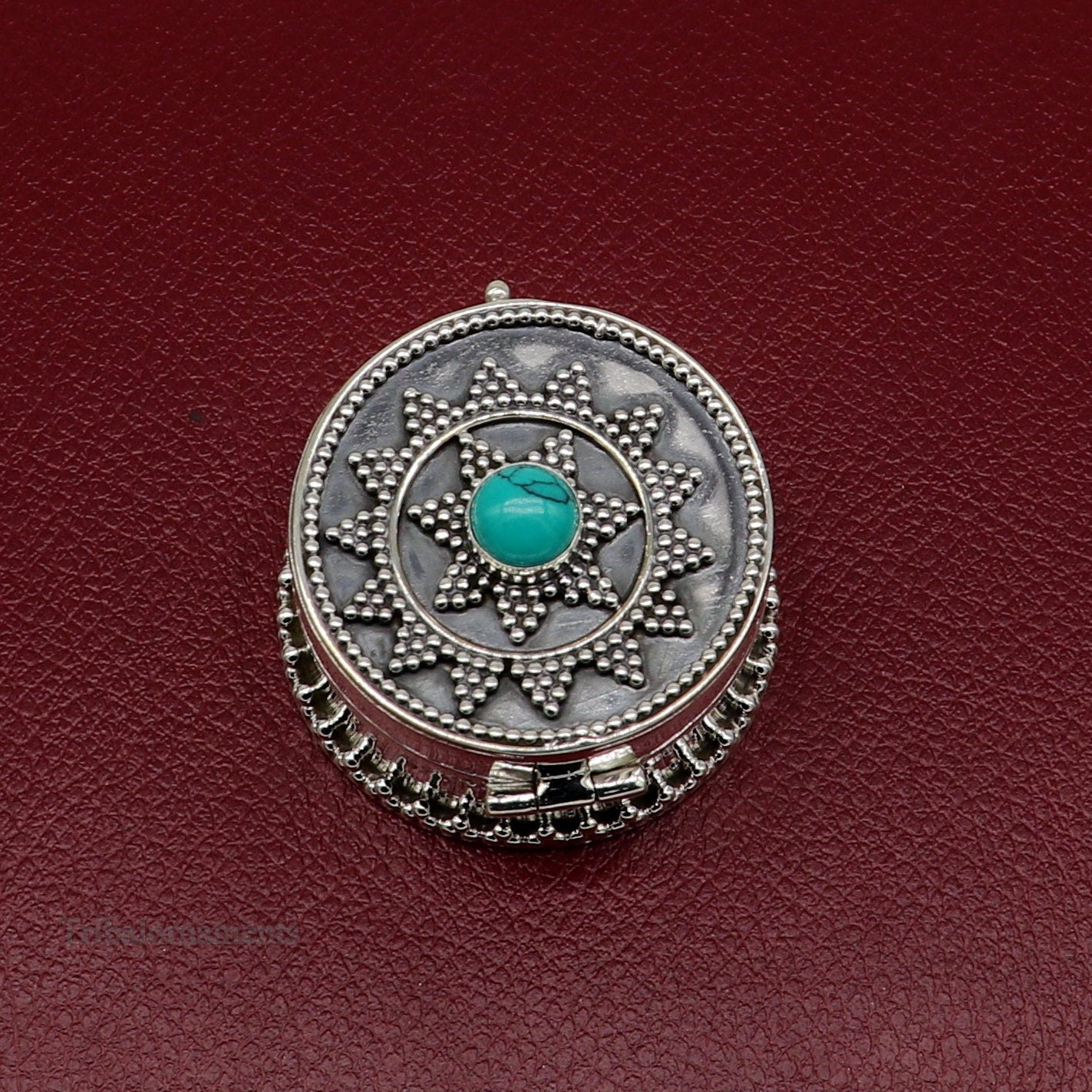 925 sterling silver Stunning Rava work design turquoise stone trinket box, Sindoor box, brides gift collection silver stunning box stb222 - TRIBAL ORNAMENTS