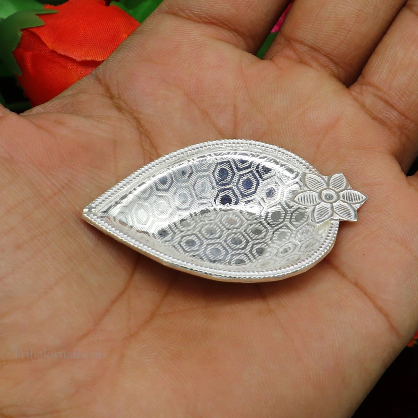 Solid silver handmade elegant oil lamp or kumkum bowl, silver home temple utensils, silver diya, deepak, silver utensils Diwali puja su533 - TRIBAL ORNAMENTS