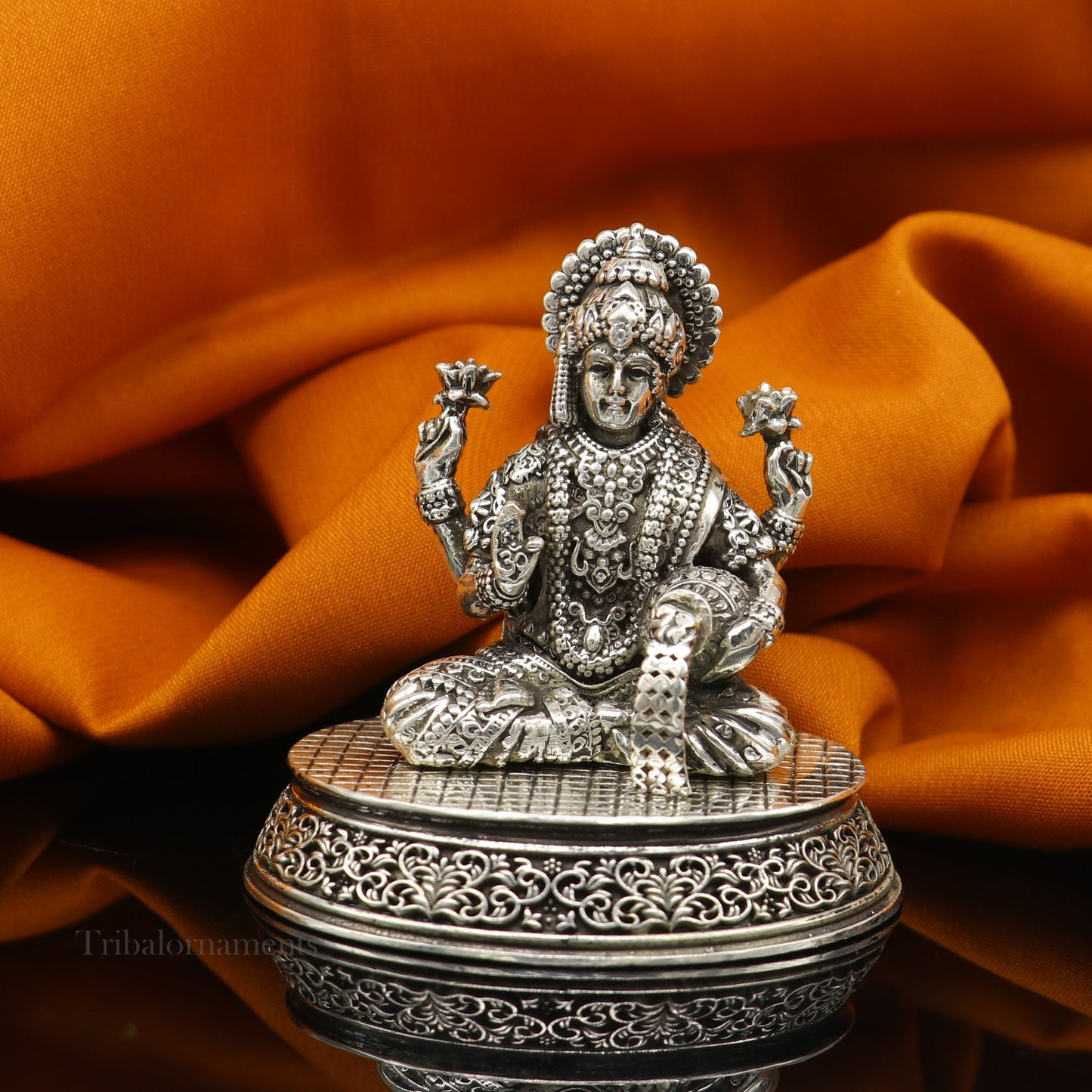 Pure 925 Sterling silver handmade Hindu Goddess Laxmi statue, puja article figurine, home décor Diwali puja articles gifting art220 - TRIBAL ORNAMENTS