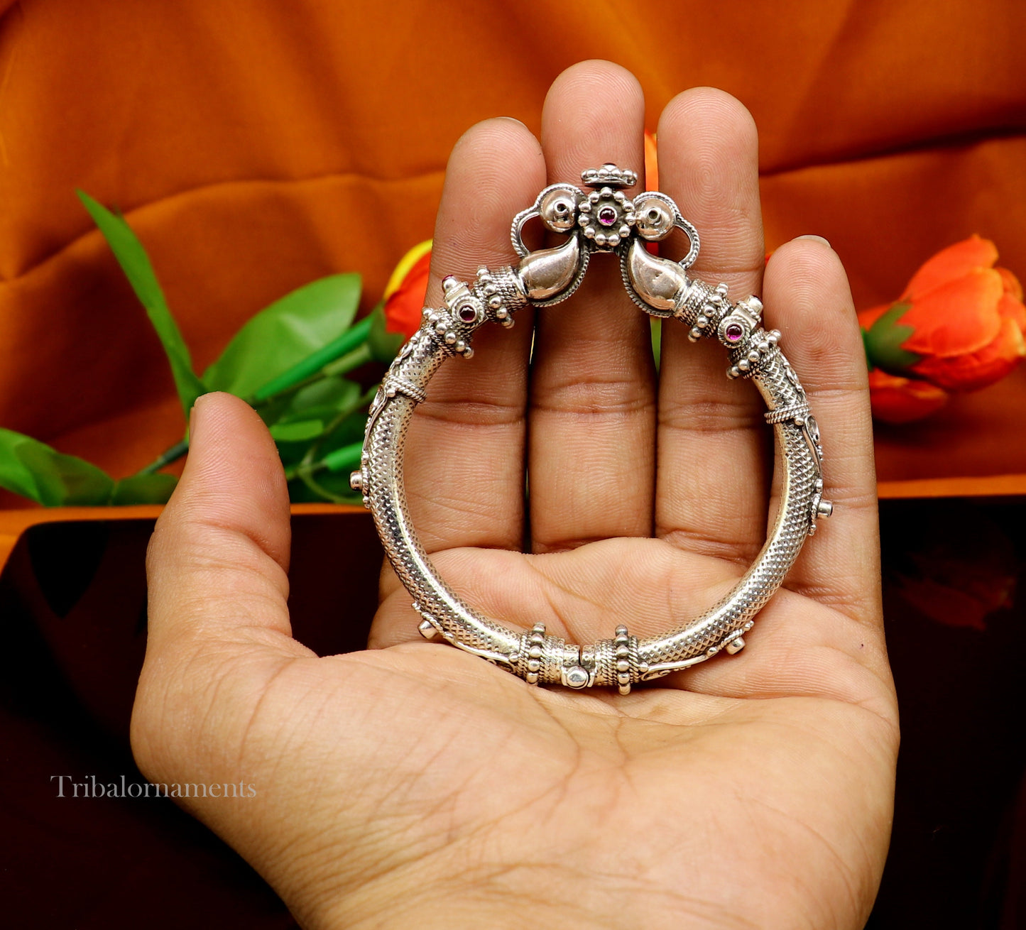 925 sterling silver customized indian vintage style bangle bracelet kada with unique locking system, best girl's belly dance jewelry nssk479 - TRIBAL ORNAMENTS