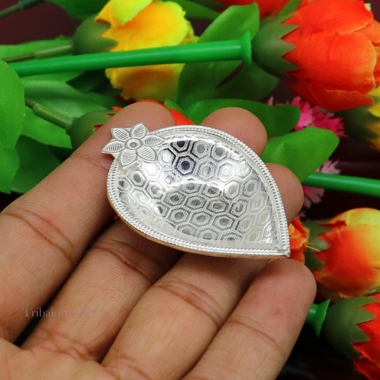 Solid silver handmade elegant oil lamp or kumkum bowl, silver home temple utensils, silver diya, deepak, silver utensils Diwali puja su533 - TRIBAL ORNAMENTS