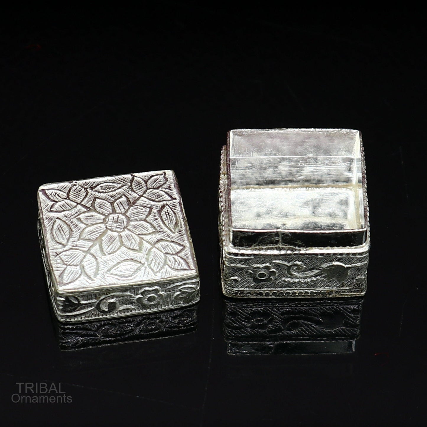 vintage style small bridal queen sterling silver trinket box or eyes kajal box, container box, small jewelry box, bridal art gifting stb129 - TRIBAL ORNAMENTS