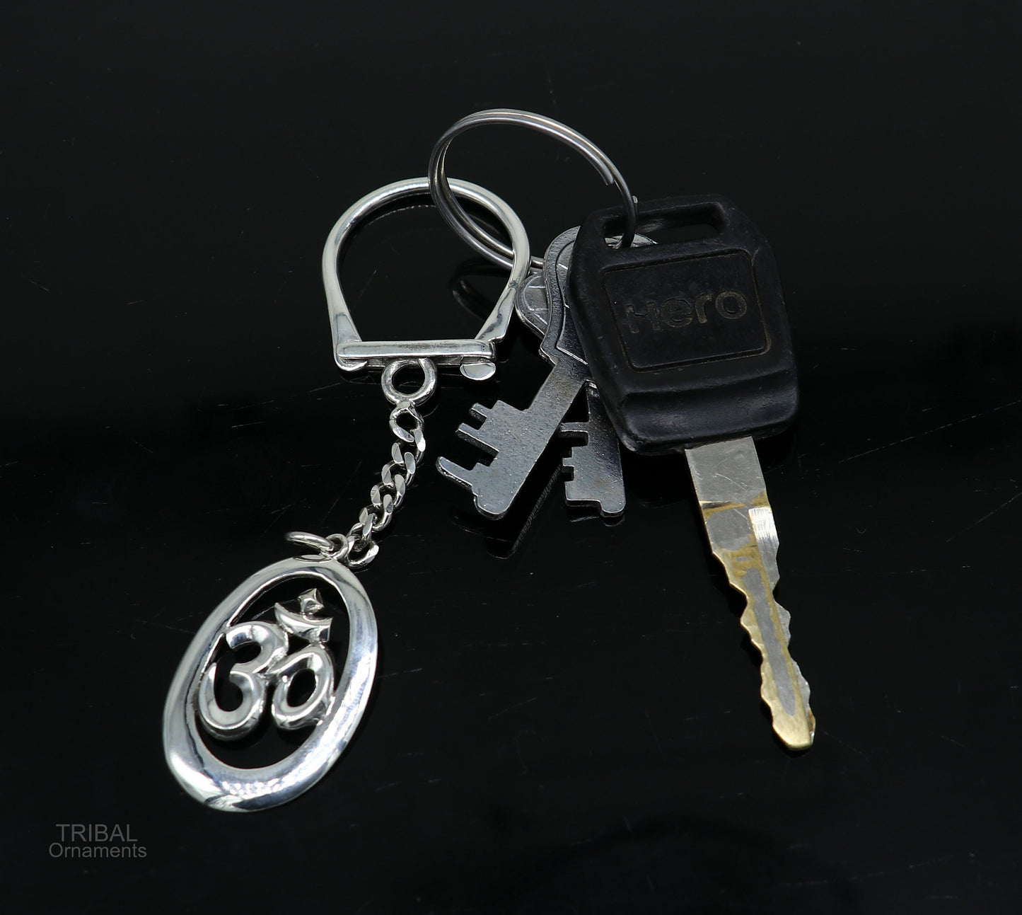 925 Sterling silver handmade unique style OM "aum" mantra solid key chian, stylish royal gifting silver accessories unisex gift kch08 - TRIBAL ORNAMENTS