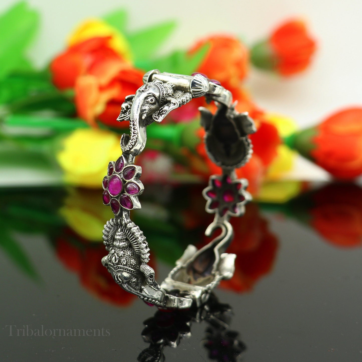 925 sterling silver idol Ganesha design bangle bracelet kada with amazing floral style red stone, best gifting ethnic jewelry ba120 - TRIBAL ORNAMENTS