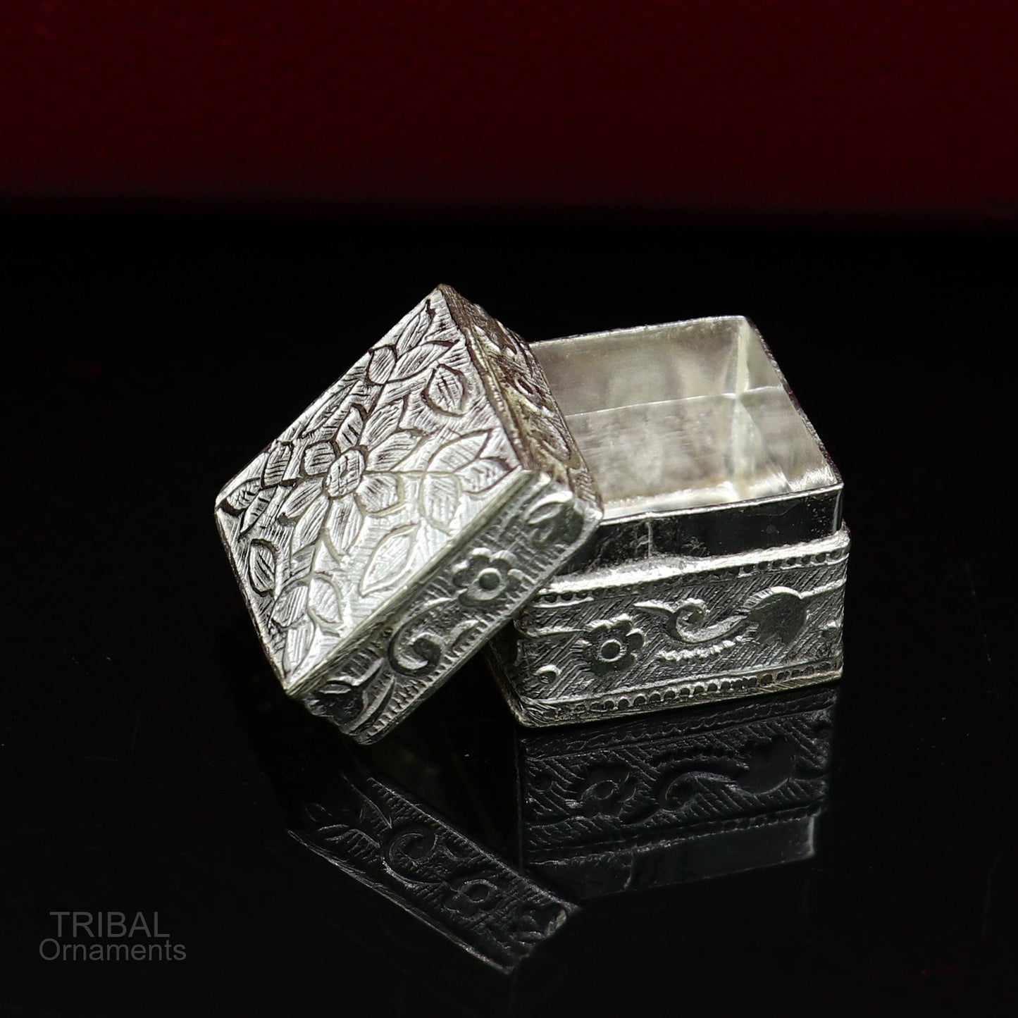 vintage style small bridal queen sterling silver trinket box or eyes kajal box, container box, small jewelry box, bridal art gifting stb129 - TRIBAL ORNAMENTS