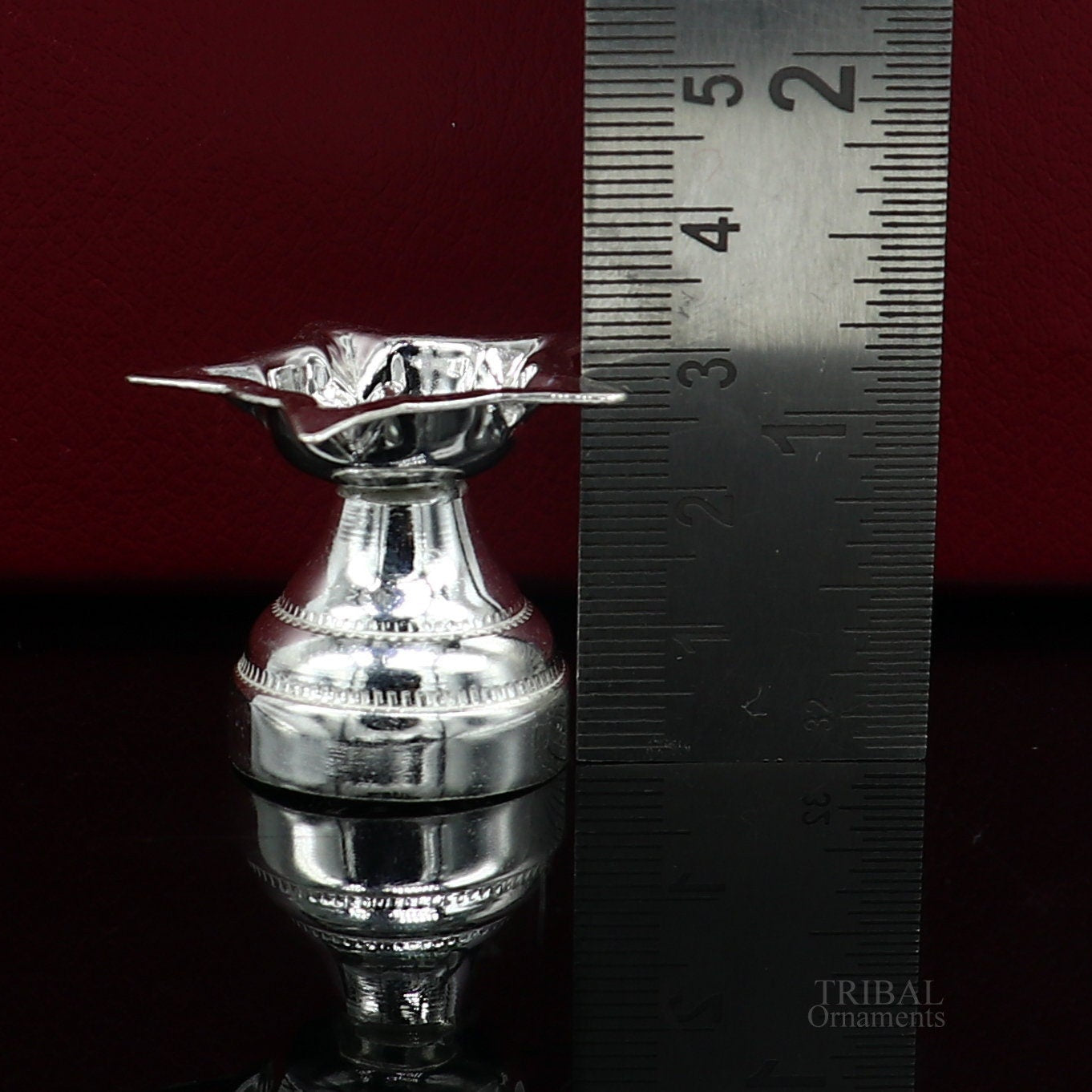 Solid sterling silver handmade elegant oil lamp, silver home temple utensils, silver diya, deepak, silver vessels, silver puja article su615 - TRIBAL ORNAMENTS
