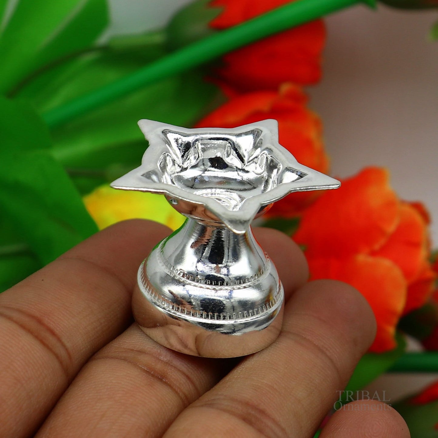 Solid sterling silver handmade elegant oil lamp, silver home temple utensils, silver diya, deepak, silver vessels, silver puja article su615 - TRIBAL ORNAMENTS