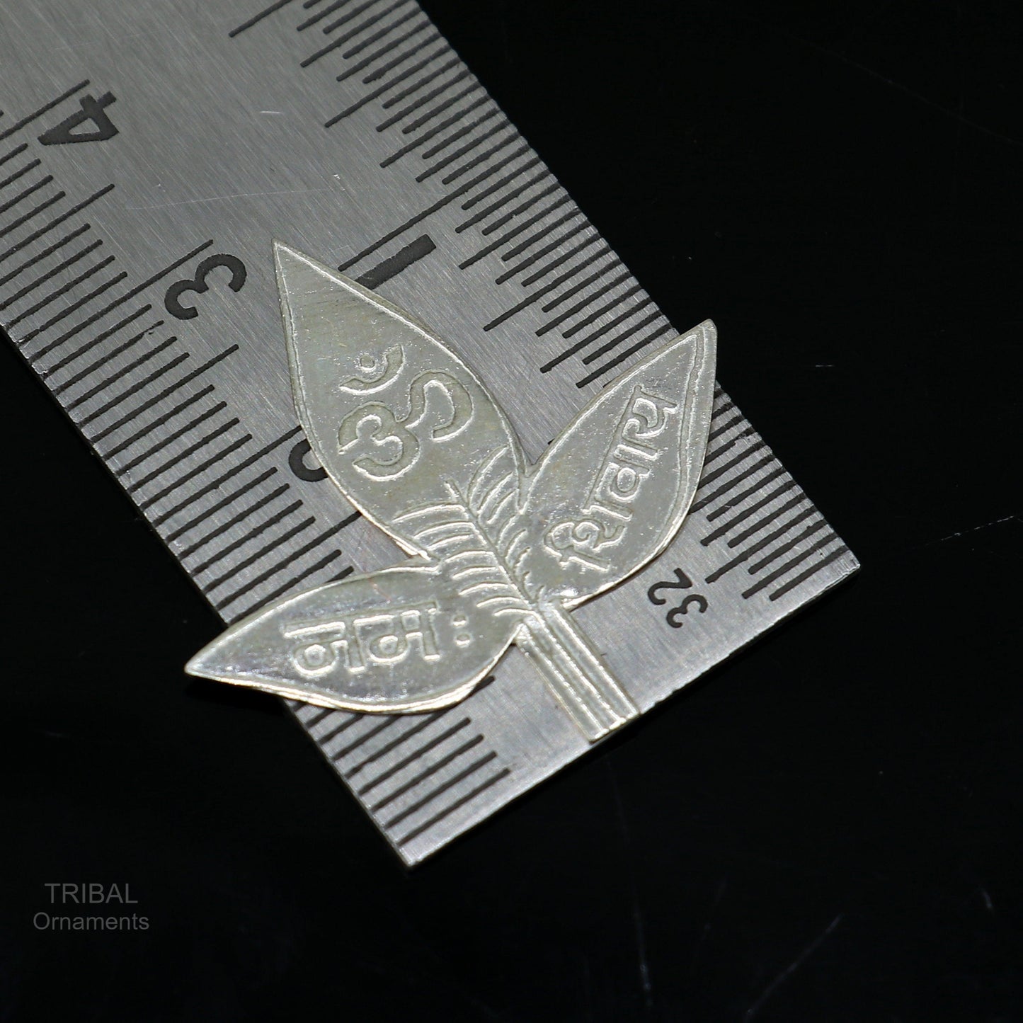 2.8 cm Lord Shiva bel Patra Solid silver handmade solid belva patra, shiva worshipping/ puja article, bel tree leaves for puja su599 - TRIBAL ORNAMENTS