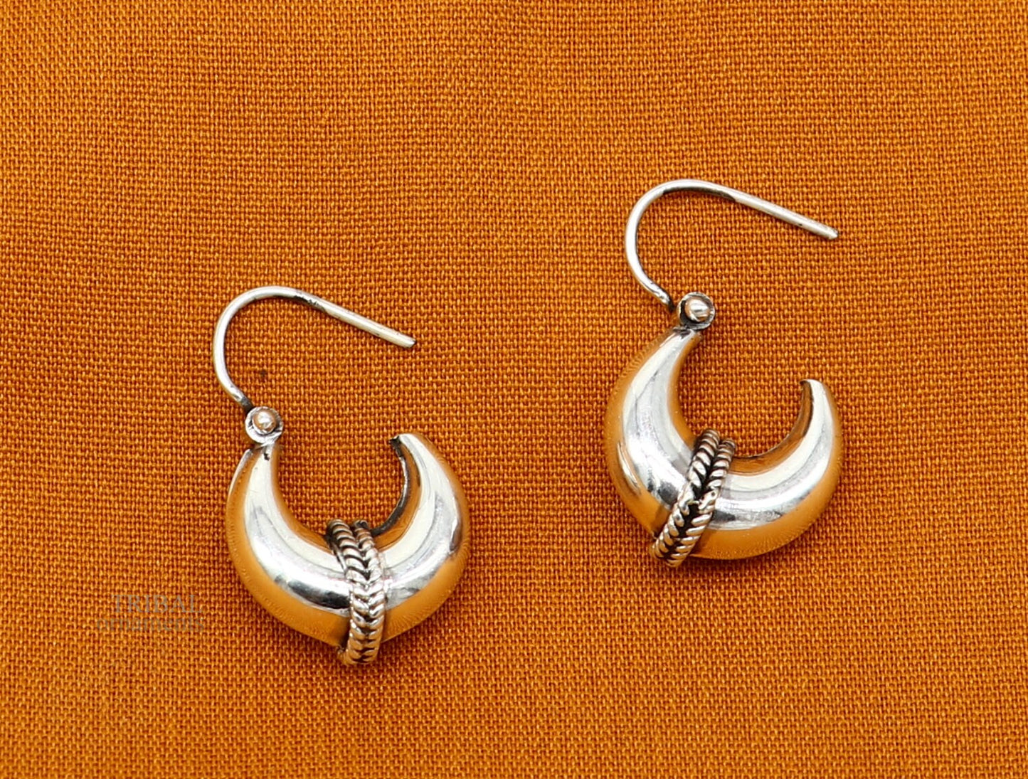 Vintage Design 925 sterling silver fabulous hoops earring, tribal kundal earring from Rajasthan India, best gifting unisex jewelry ear1048 - TRIBAL ORNAMENTS