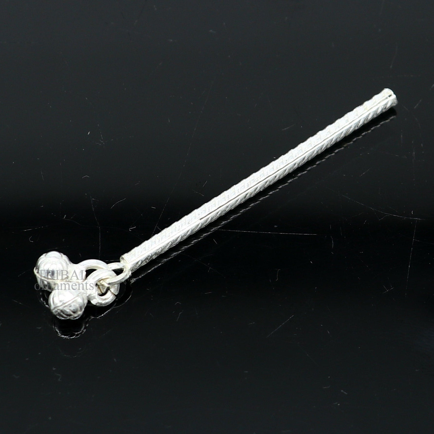 Lord Krishna flute terling silver handmade idol krishna flute, silver bansuri, laddu gopala flute, little krishna flute puja art su659 - TRIBAL ORNAMENTS
