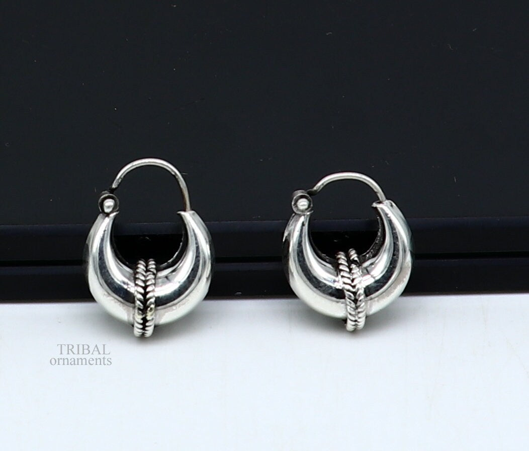 Vintage Design 925 sterling silver fabulous hoops earring, tribal kundal earring from Rajasthan India, best gifting unisex jewelry ear1048 - TRIBAL ORNAMENTS