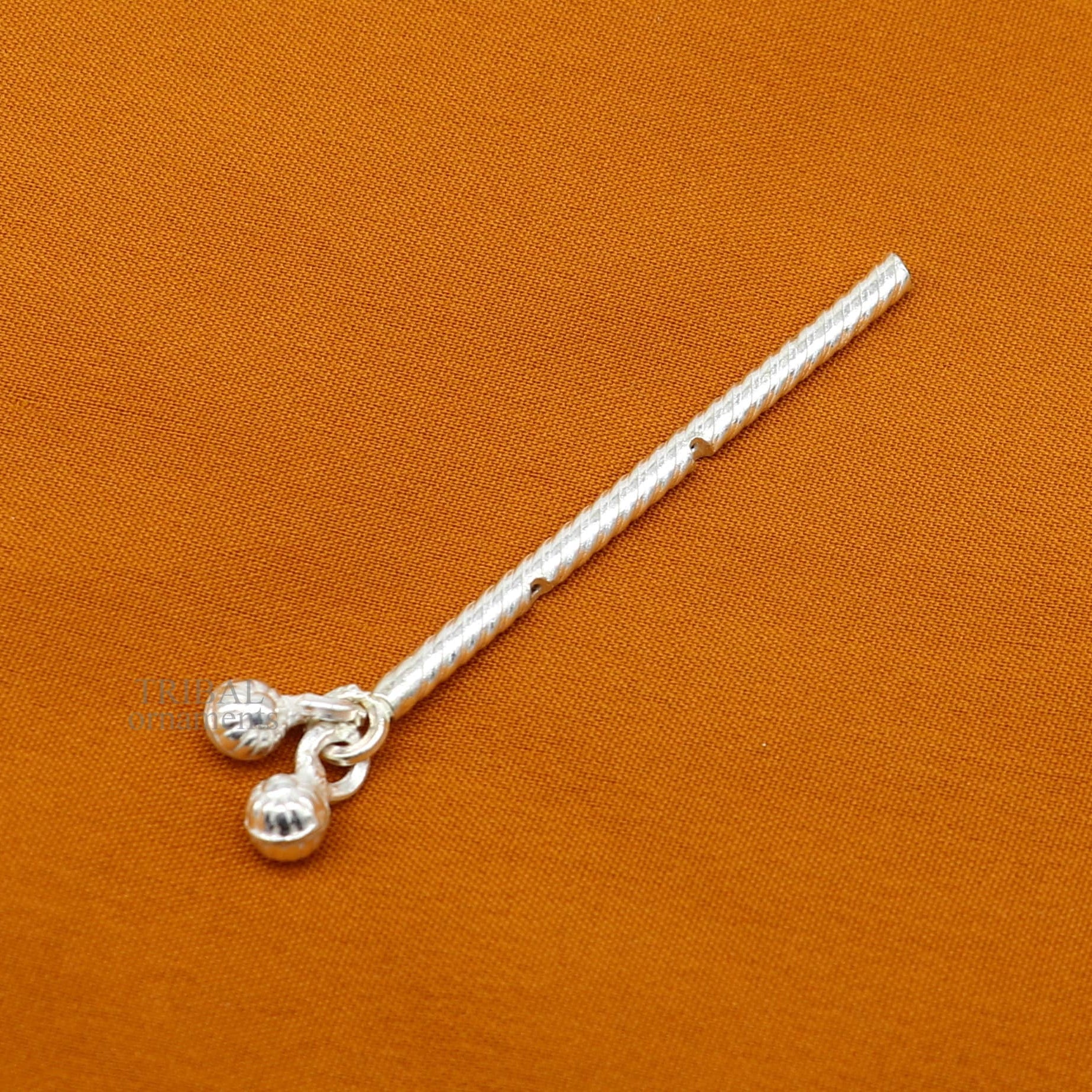 Lord Krishna flute terling silver handmade idol krishna flute, silver bansuri, laddu gopala flute, little krishna flute puja art su659 - TRIBAL ORNAMENTS