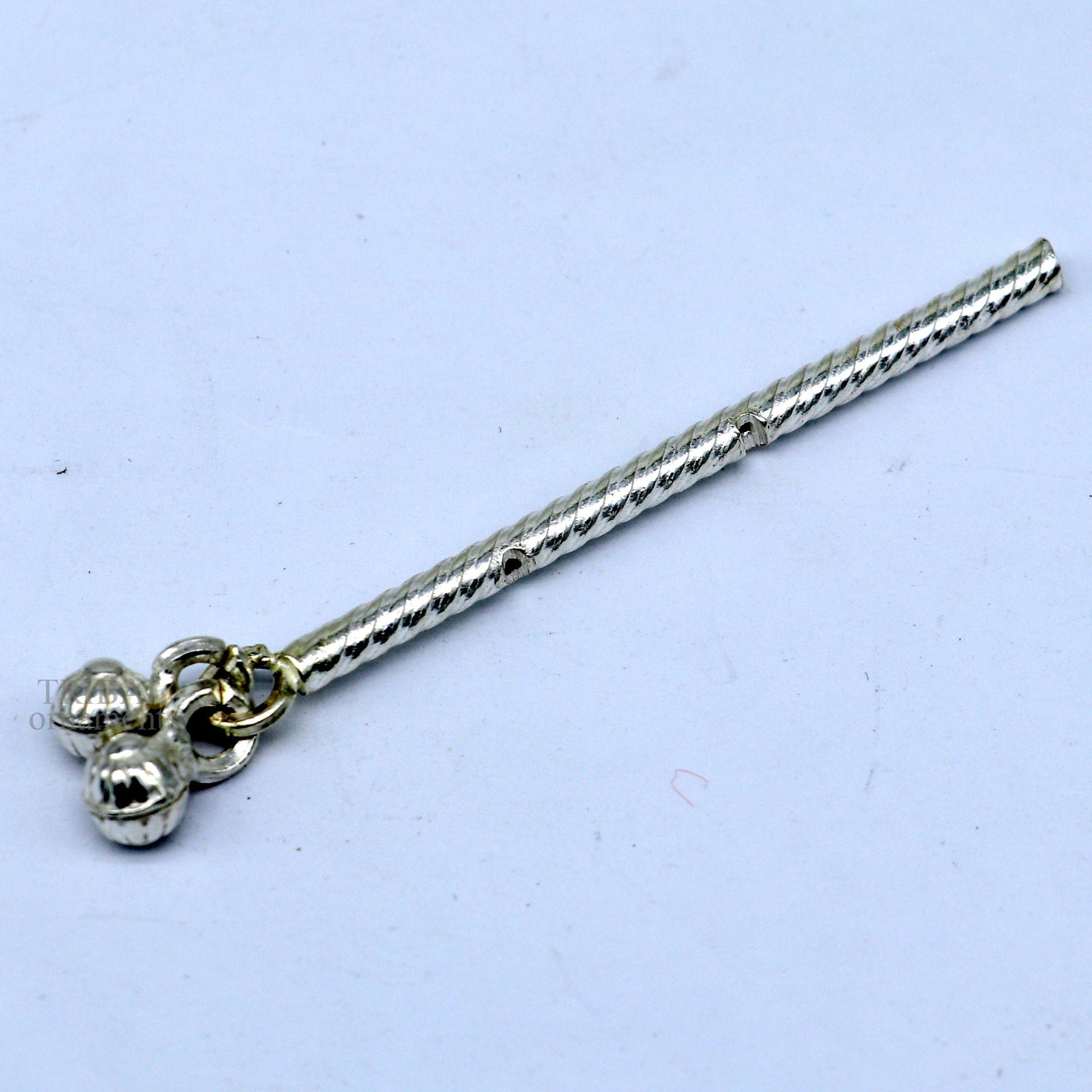 Lord Krishna flute terling silver handmade idol krishna flute, silver bansuri, laddu gopala flute, little krishna flute puja art su659 - TRIBAL ORNAMENTS