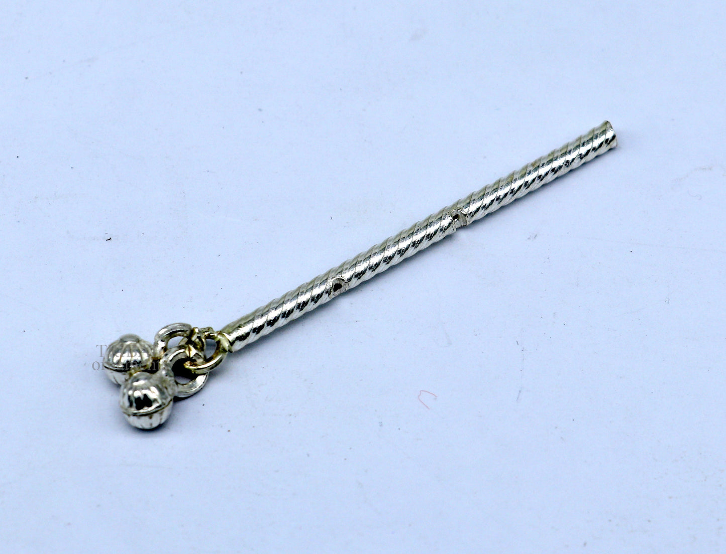 Lord Krishna flute terling silver handmade idol krishna flute, silver bansuri, laddu gopala flute, little krishna flute puja art su659 - TRIBAL ORNAMENTS