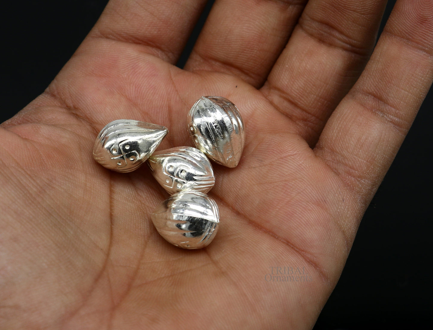 Lot 4 pieces Sterling silver handmade betal palm tree seed , silver Supari, puja article, silver betel worshipping art utensils su684 - TRIBAL ORNAMENTS