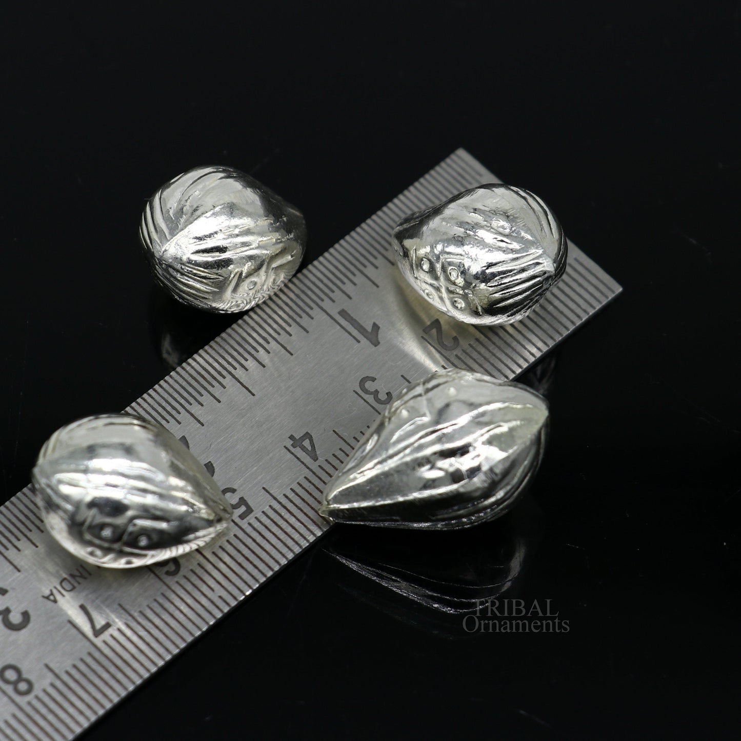 Lot 4 pieces Sterling silver handmade betal palm tree seed , silver Supari, puja article, silver betel worshipping art utensils su685 - TRIBAL ORNAMENTS