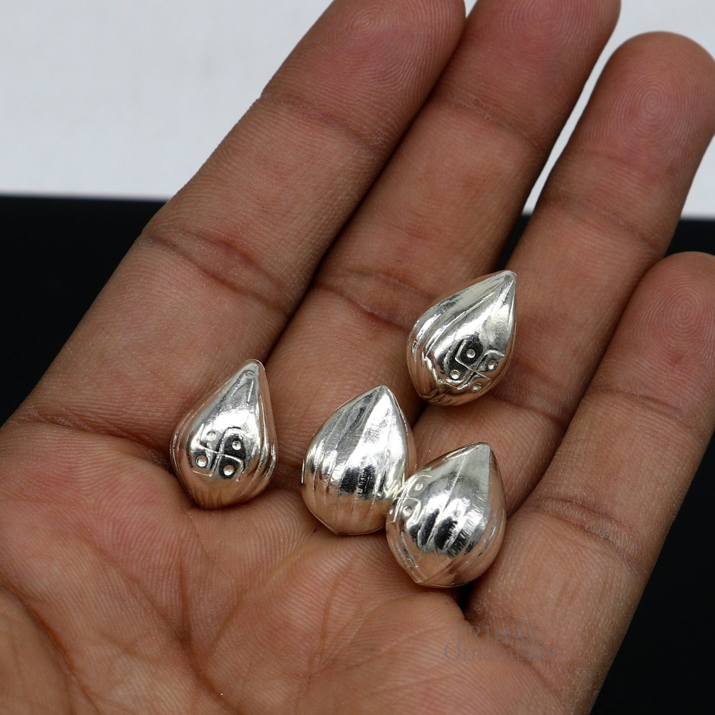 Lot 4 pieces Sterling silver handmade betal palm tree seed , silver Supari, puja article, silver betel worshipping art utensils su684 - TRIBAL ORNAMENTS