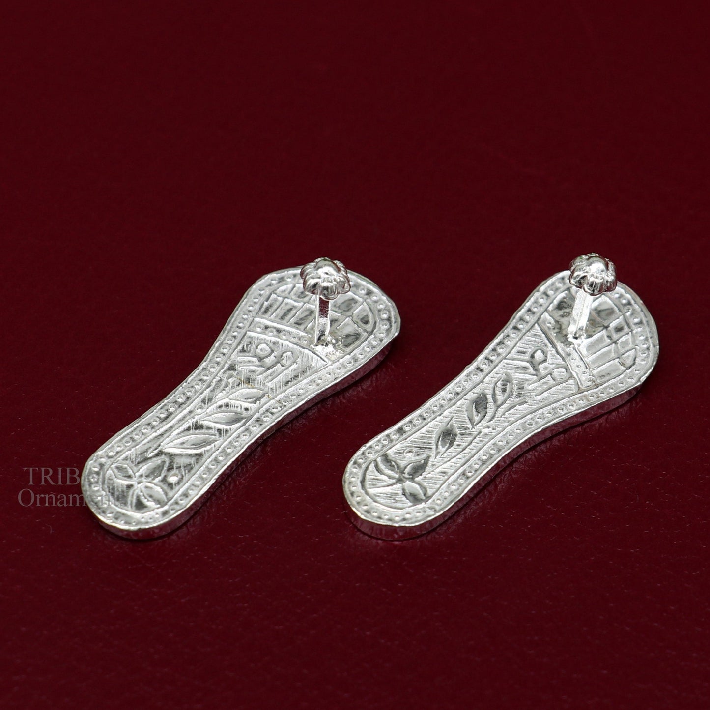 1.2" sterling silver handmade Charan paduka or slippers for idol Krishna, laddu gopala, little krishna or Vshnu Narayana puja art su694 - TRIBAL ORNAMENTS
