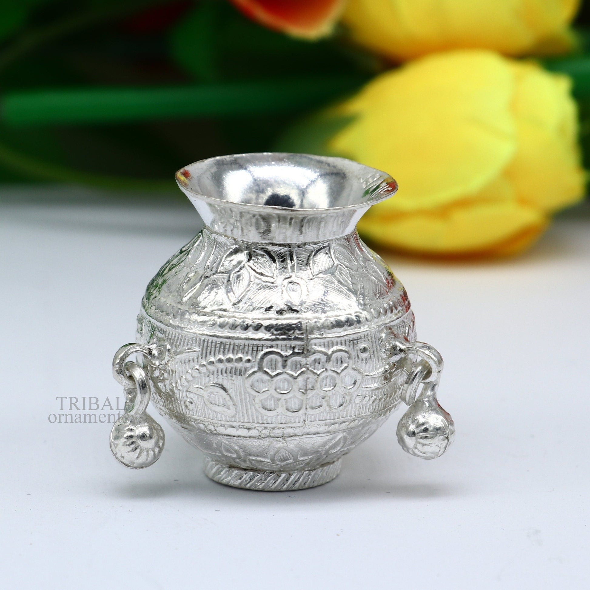 Exclusive 925 sterling silver handmade plain small Kalash or pot, unique special silver puja article, water or milk kalash pot india su706 - TRIBAL ORNAMENTS
