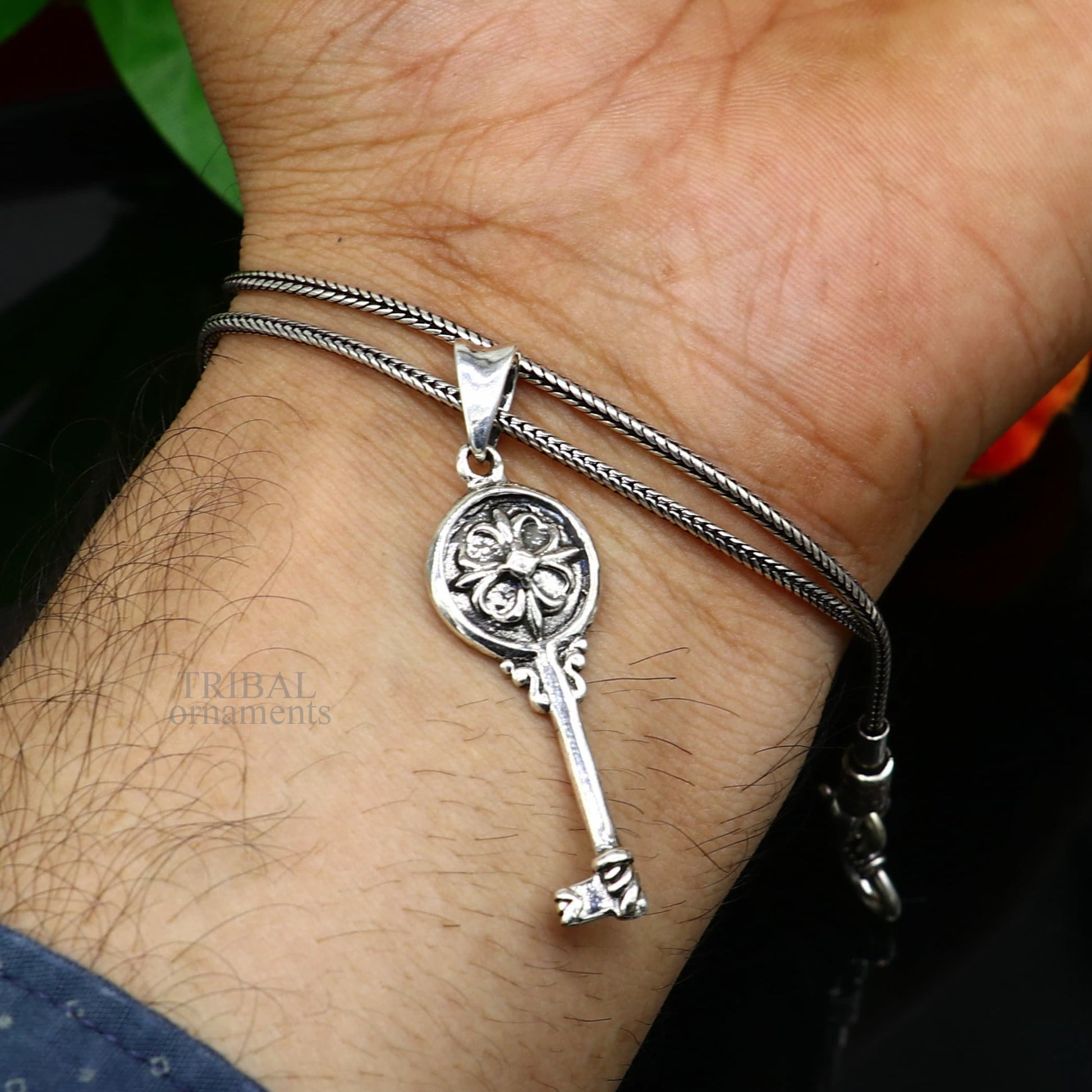 925 sterling silver vintage style handmade key pendant, amazing fancy stylish attractive pendant for boy's and girl's  ssp1607 - TRIBAL ORNAMENTS