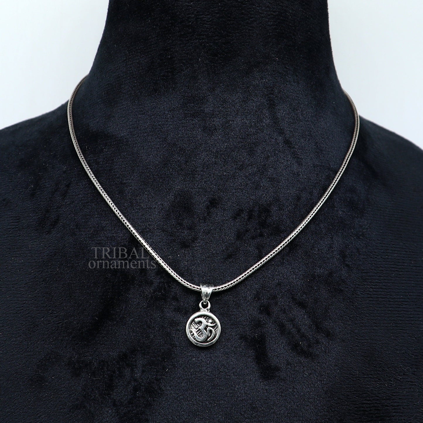 925 sterling silver handmade Divine 'Aum' OM pendant, amazing stylish good luck pendant exclusive jewelry tribal jewelry ssp1694 - TRIBAL ORNAMENTS