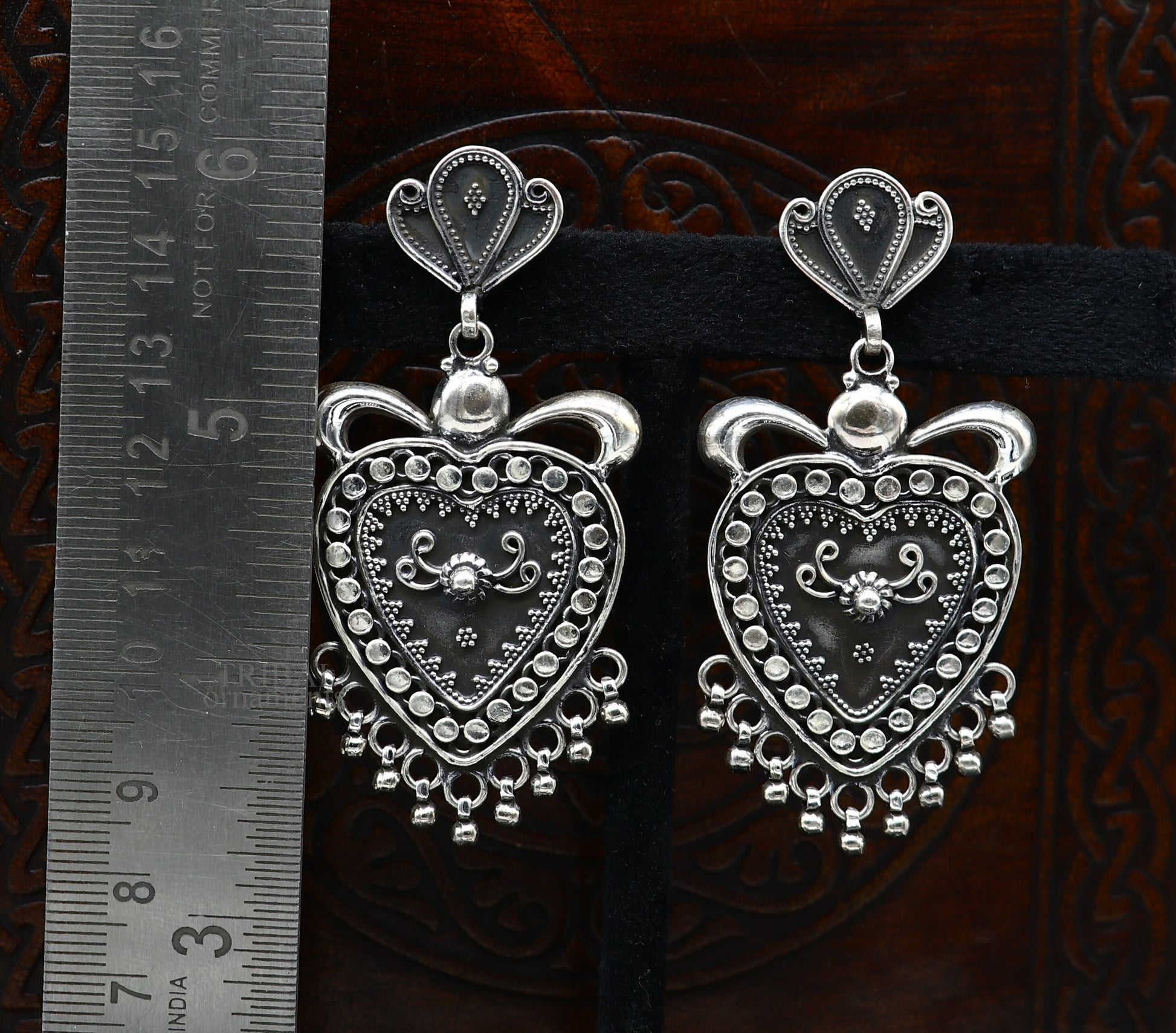 925 sterling silver heart shape style handmade Classical design fabulous Stud earrings exclusive jewelry from Rajasthan India  ear1080 - TRIBAL ORNAMENTS