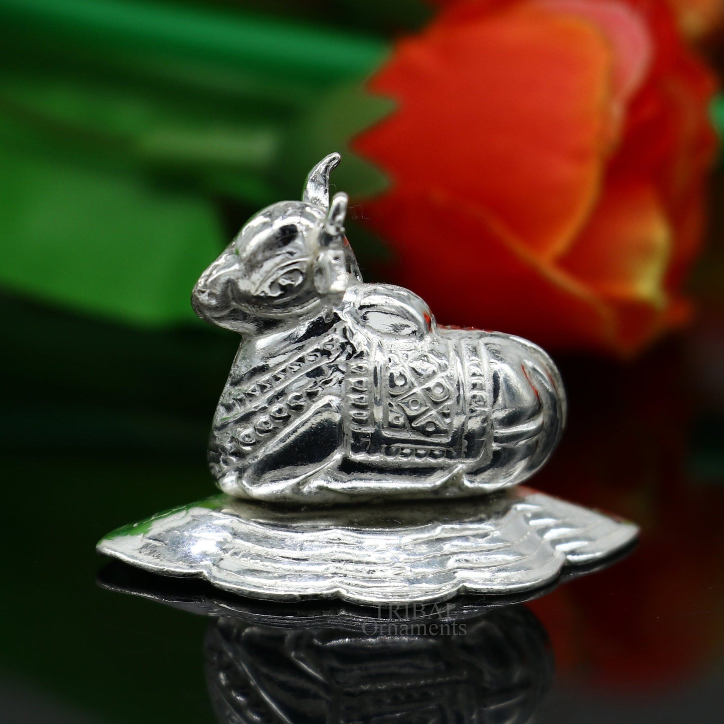Divine Lord Shiva Vahan Nandi Maharaj sterling silver handmade small article for puja, best gift for lord Shiva, divine statue su714 - TRIBAL ORNAMENTS